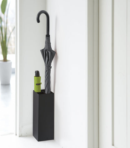 Support de Parapluie en Acier | Design Épuré avec Bac de Récupération