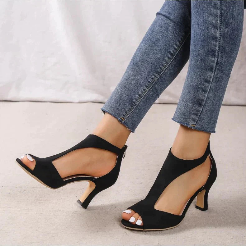 Talons Orthopédiques Confortables pour Femmes | Élégance et Soutien Toute la Journée