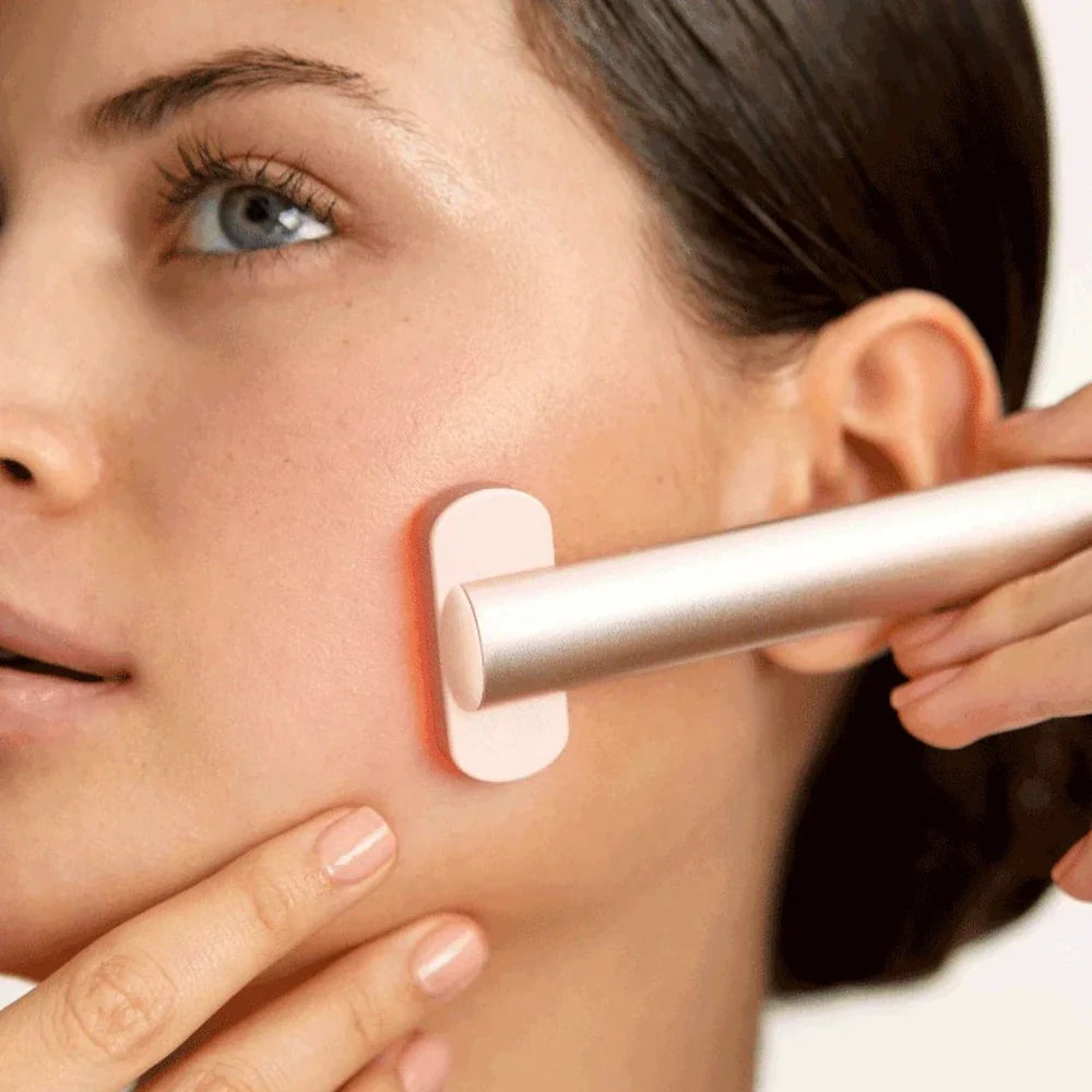 Appareil de Massage Facial LED | Revitalisation et Éclat de la Peau