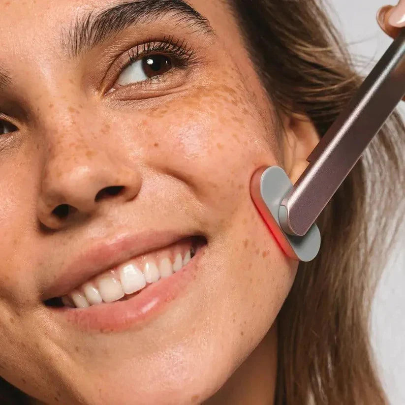 Appareil de Massage Facial LED | Revitalisation et Éclat de la Peau