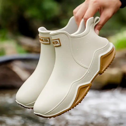 Bottes de Pluie Imperméables pour Femmes | Confort et Traction par Temps Humide