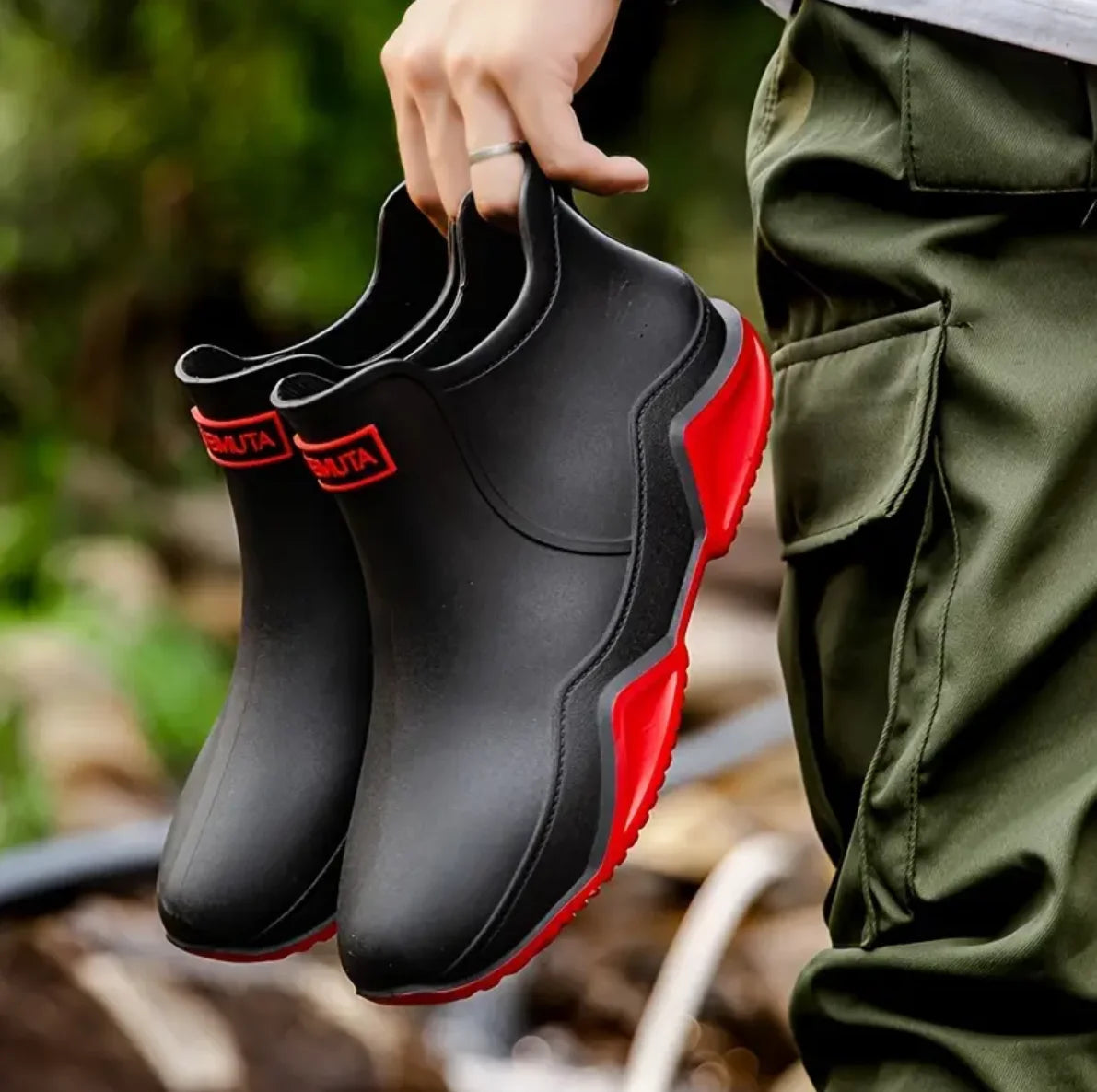 Bottes de Pluie Imperméables pour Femmes | Confort et Traction par Temps Humide