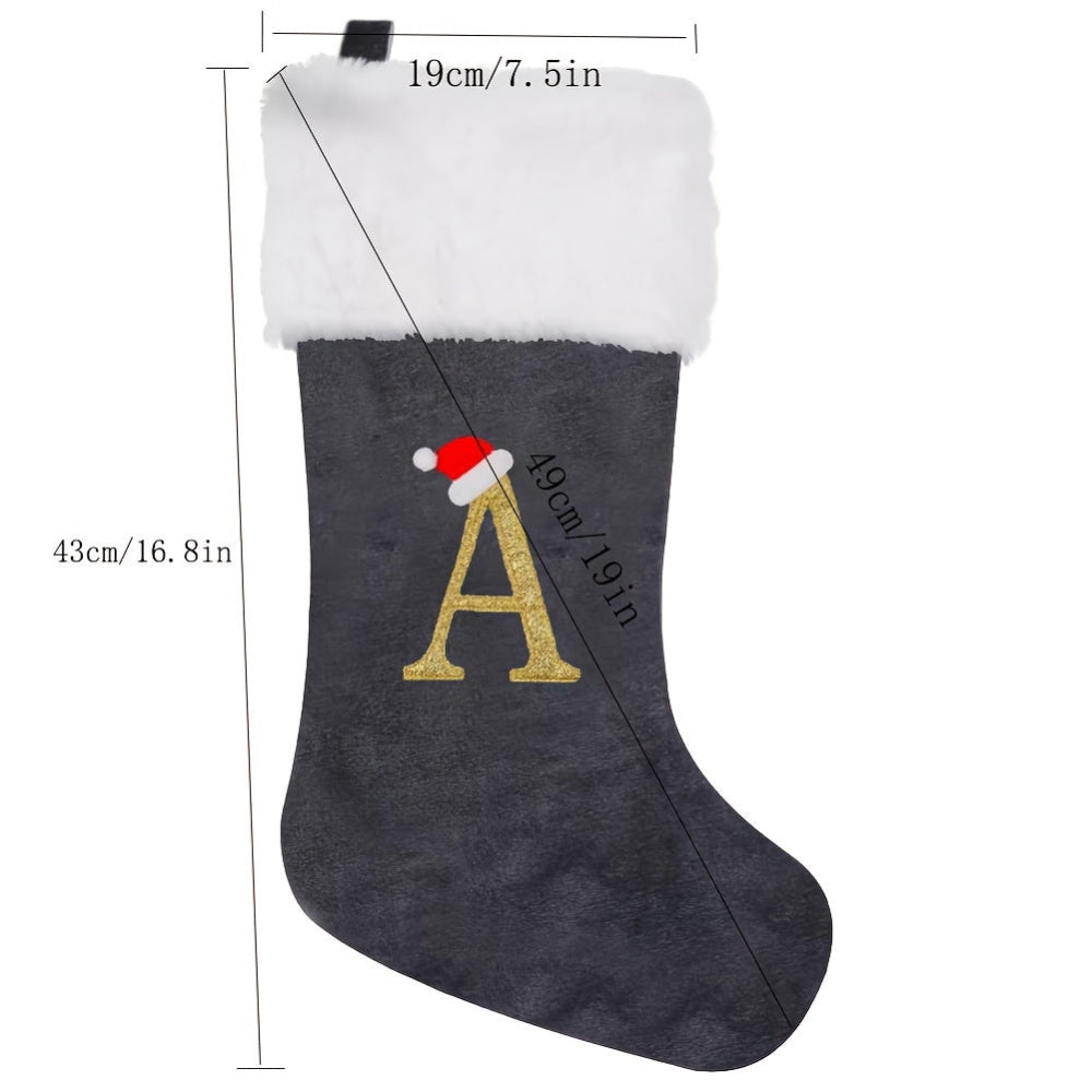 Chaussette de Noël Personnalisée en Velours | Élégante Décoration de Fête avec Monogramme
