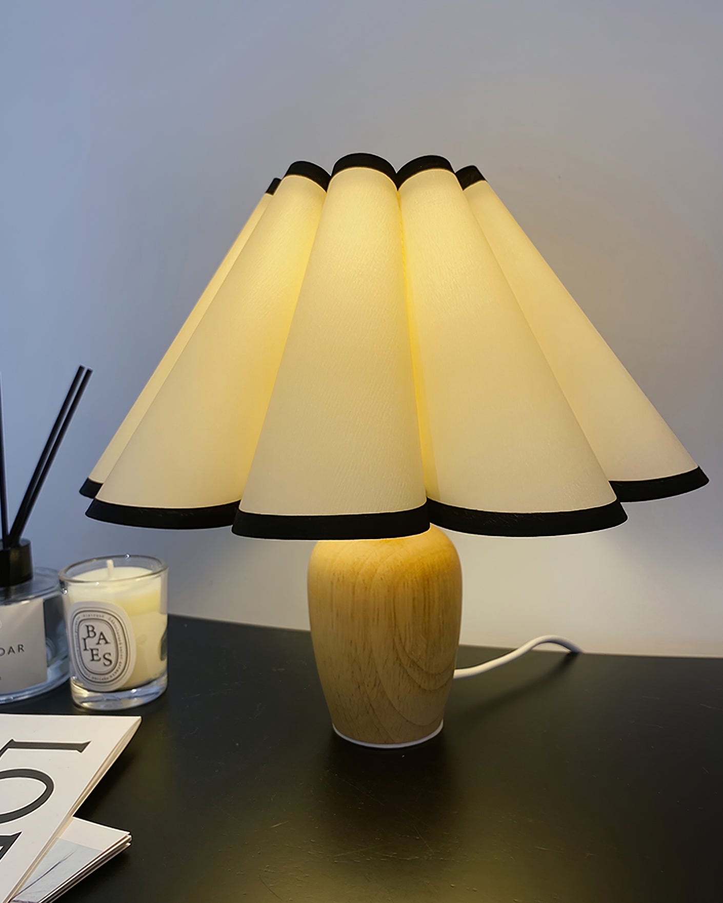 Lampe Tissée Vintage | Élégance et Lumière Chaleureuse