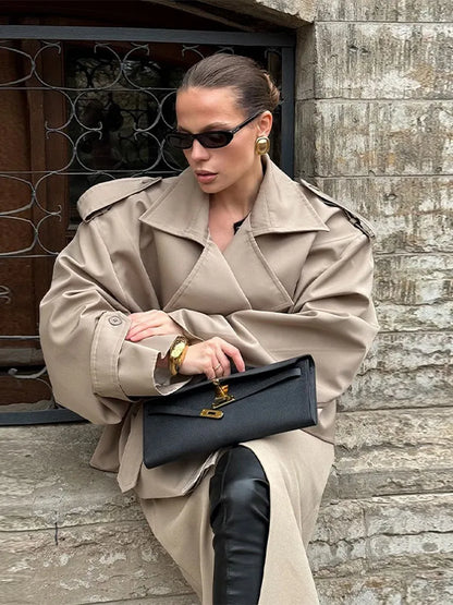 Manteau Trench Court Vintage Femme | Élégance et Confort au Quotidien