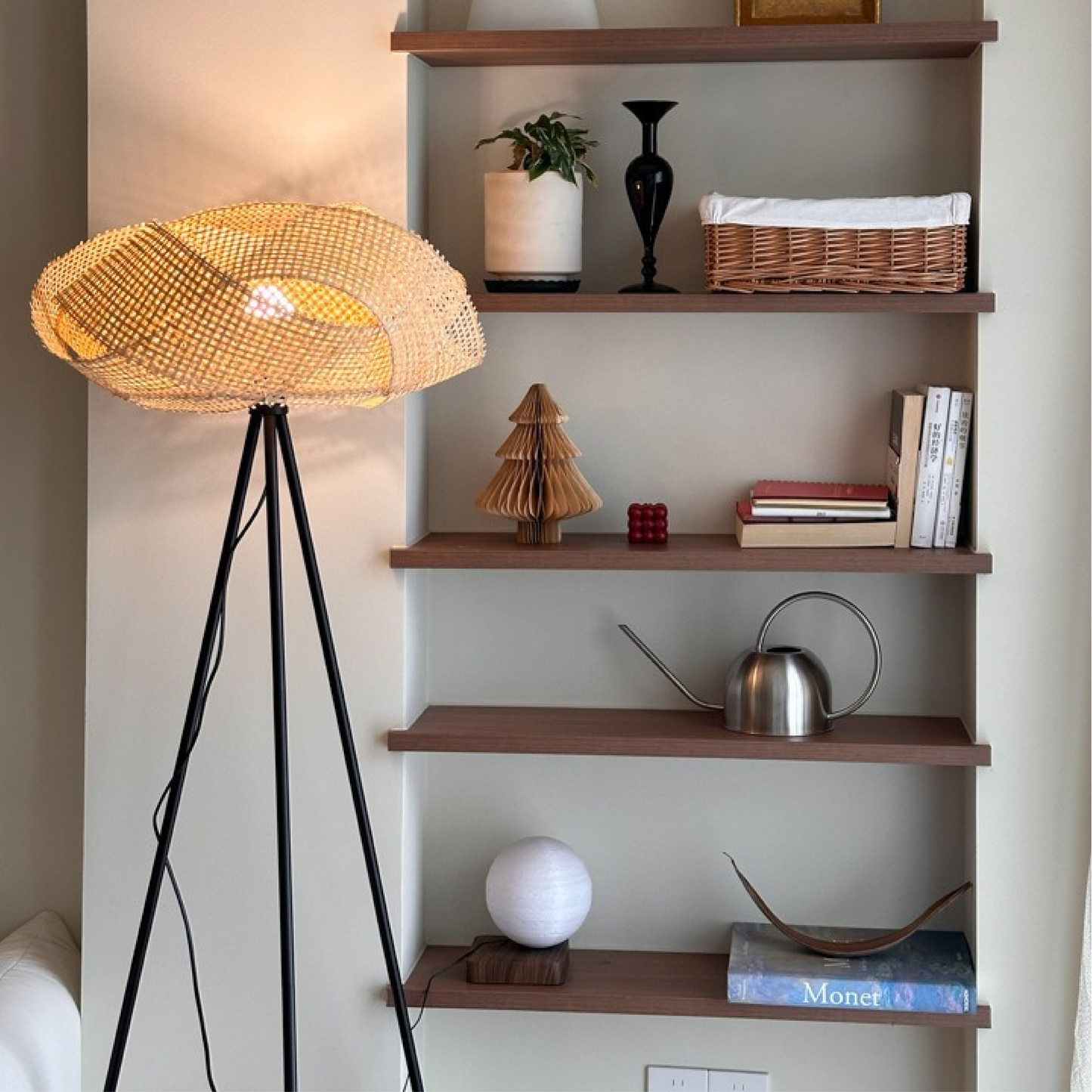 Lampe de Sol en Bambou | Design Contemporain et Éclairage Doux