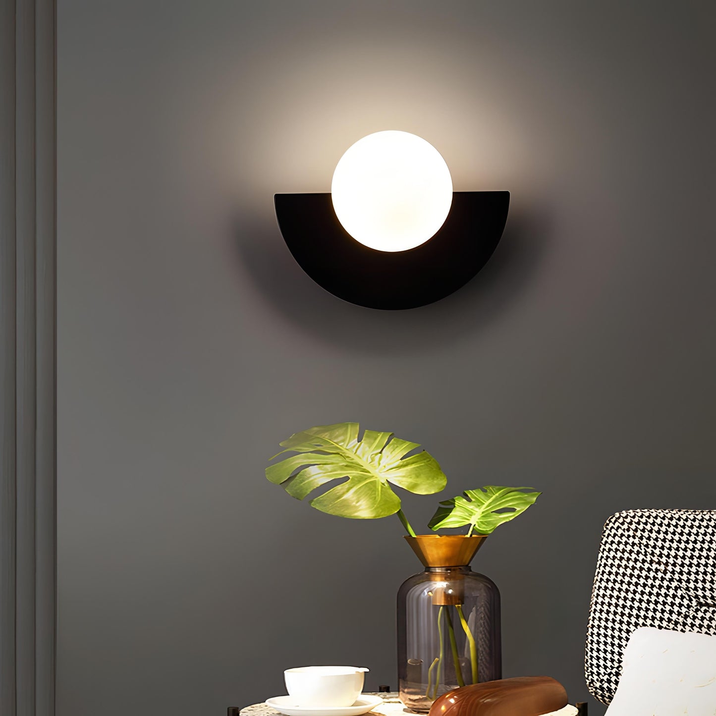Applique Murale Minimaliste Scandinave | Design Semi-Circulaire et Élégant