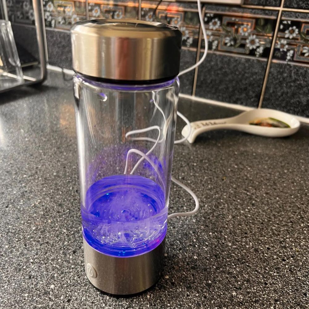 Bouteille d'eau hydrogénée pour Détox | Hydratation Antioxydante et Énergie Boostée