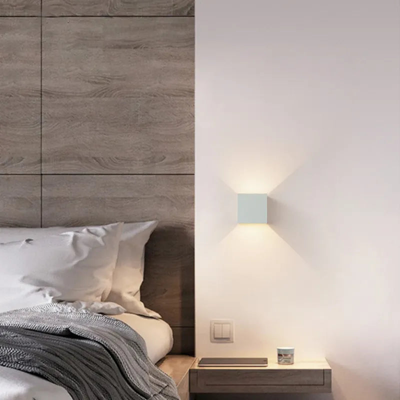 Applique Murale à Détecteur de Mouvement | Design Élégant et Énergétiquement Efficace