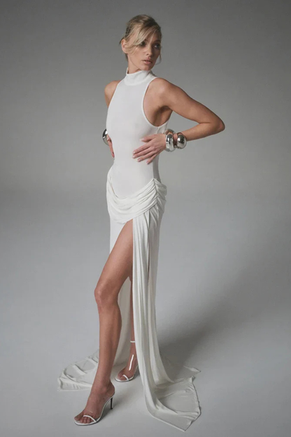 Robe de Soirée Maxi Élégante | Design Sans Manches et Col Haut