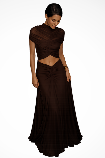 Robe de Soirée Maxi Élégante | Col Haut et Taille Découpée
