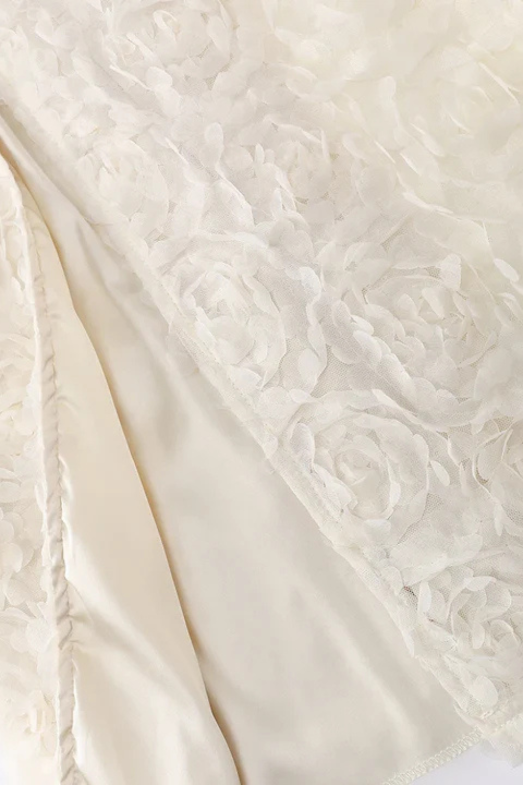 Robe de Cocktail Ajustée Florale | Élégante avec Décolleté en V