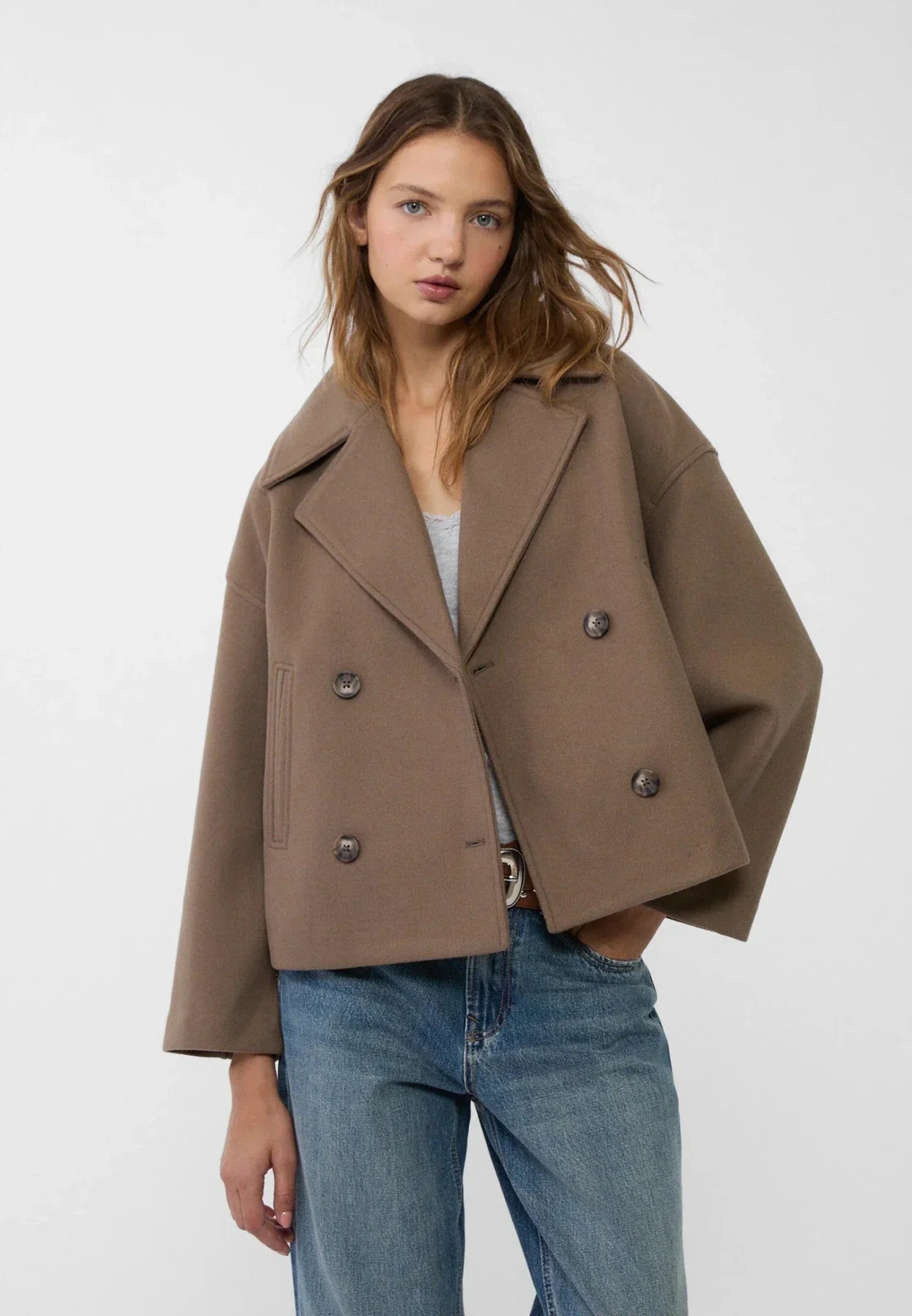 Veste Femme Oversized en Laine | Chic et Polyvalente pour Tenues Décontractées