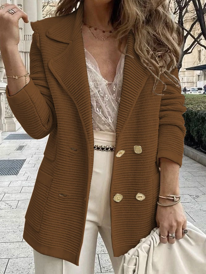 Veste Femme Élégante à Double Boutonnage | Texture Côtelée et Col Revers Sophistiqué