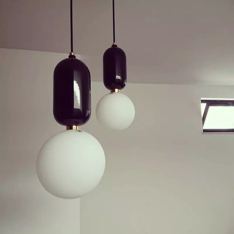 Lampe Sphérique Moderne | Éclairage Élégant pour Intérieurs Contemporains