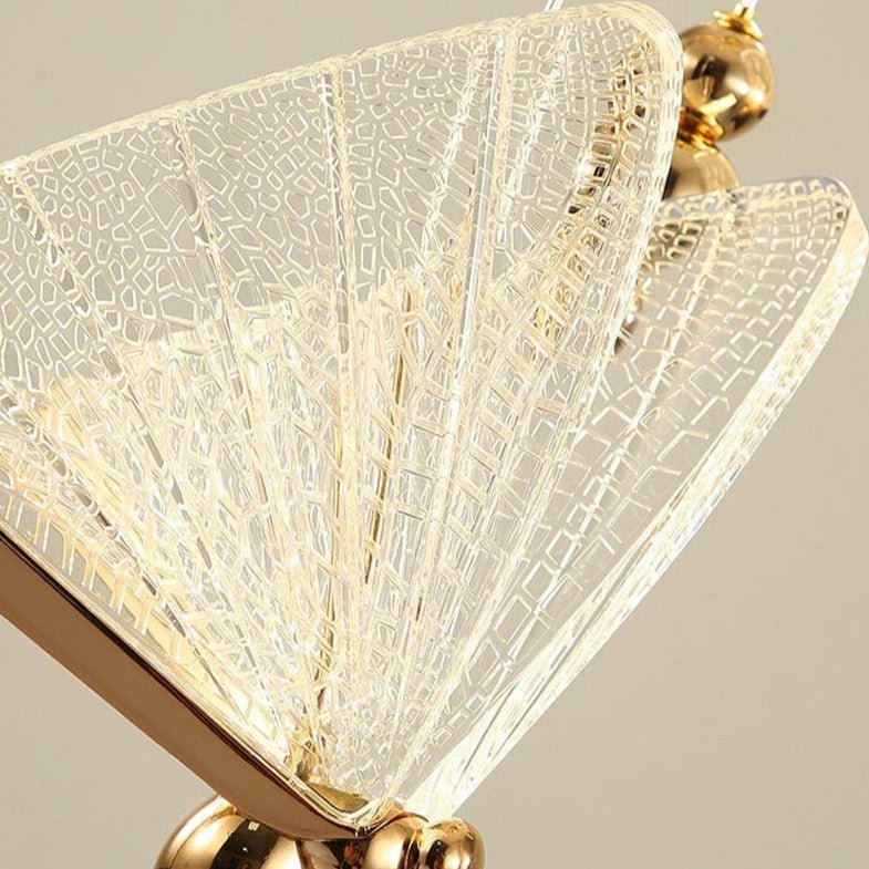 Suspension LED Papillon Design | Éclairage Artistique et Élégant