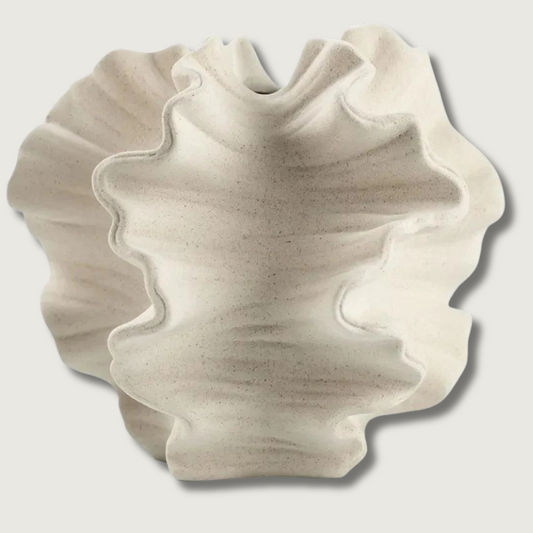 Vase en Céramique Moderne | Design Élégant avec Vagues Géométriques