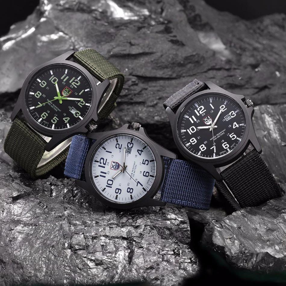 Montre Militaire Résistante à l'Eau | Cadran Éclairé et Chronomètre Multifonction