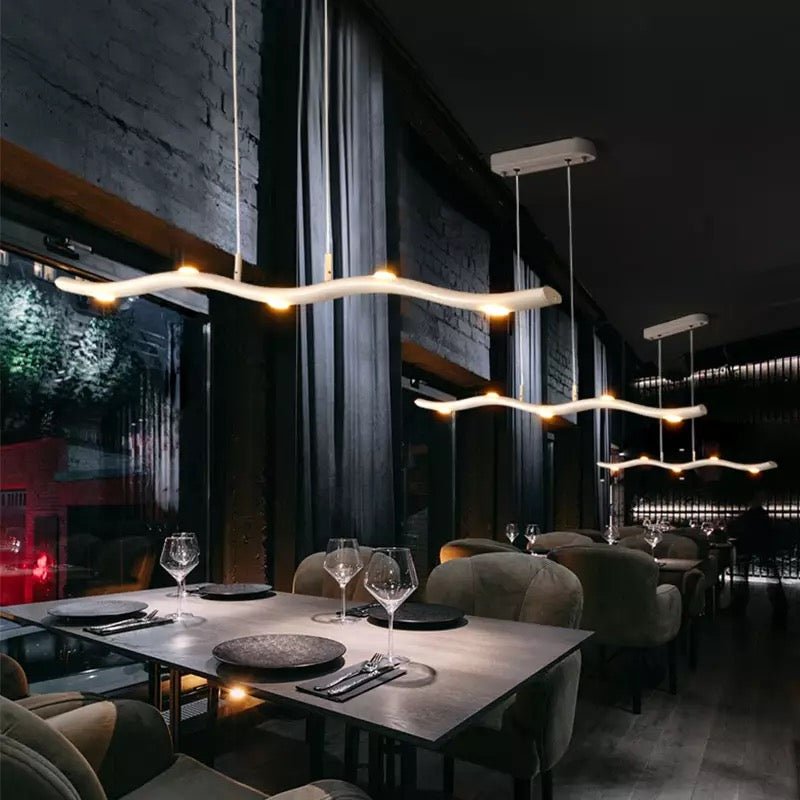 Suspension LED Linéaire Économique | Éclairage Élégant et Durable