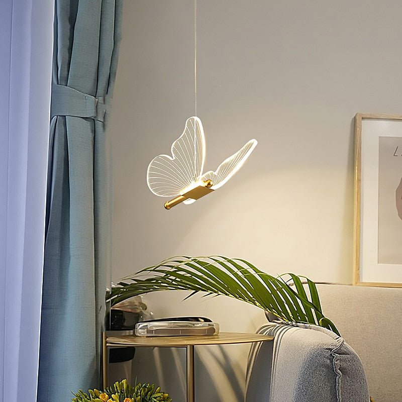 Pendentif LED Ailes de Papillon | Éclairage Élégant et Ambiance Magique