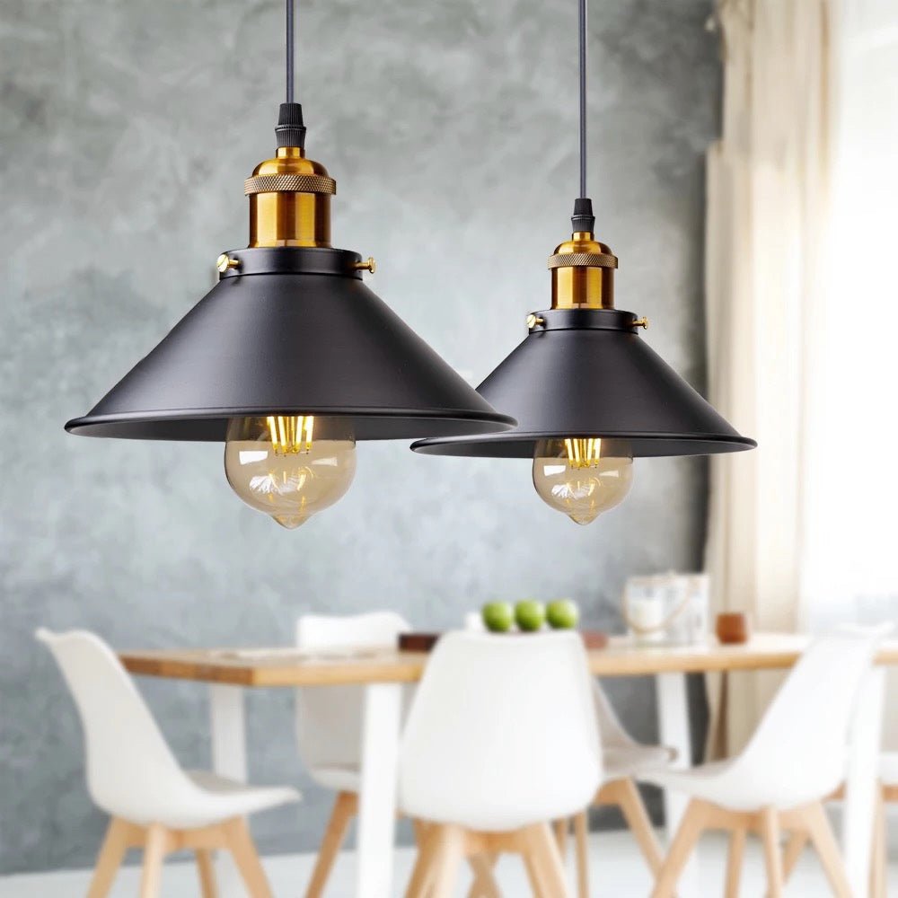Lampe Suspendue Industrielle | Design Polyvalent et Durable