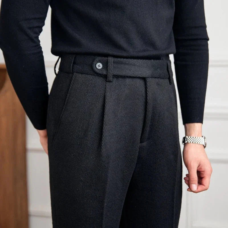 Pantalon en Laine Mérinos Noir | Élégance et Confort Luxueux