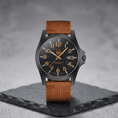 Montre de randonnée résistante et étanche pour homme | Montevall