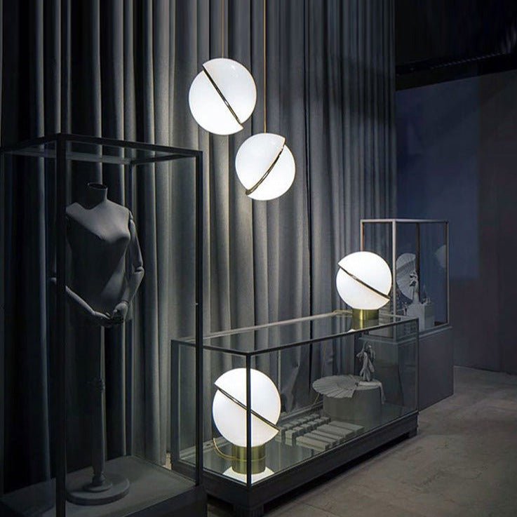 Suspension Contemporaine en PVC | Éclairage Élégant et Polyvalent