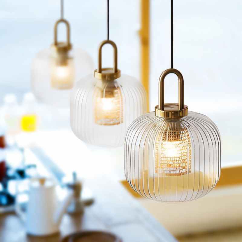 Luminaire Suspendu en Verre Rayé | Éclairage Élégant et Ambiance Chaleureuse