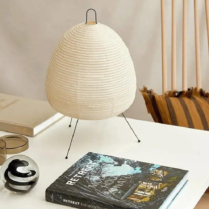 Lampe Trépied Japonaise | Éclairage LED Doux et Élégant