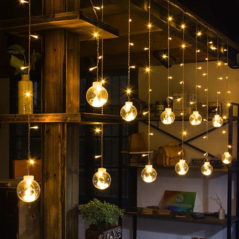 Luminaires Suspendus LED pour Extérieur | Ambiance Blanc Chaud et Multicolore